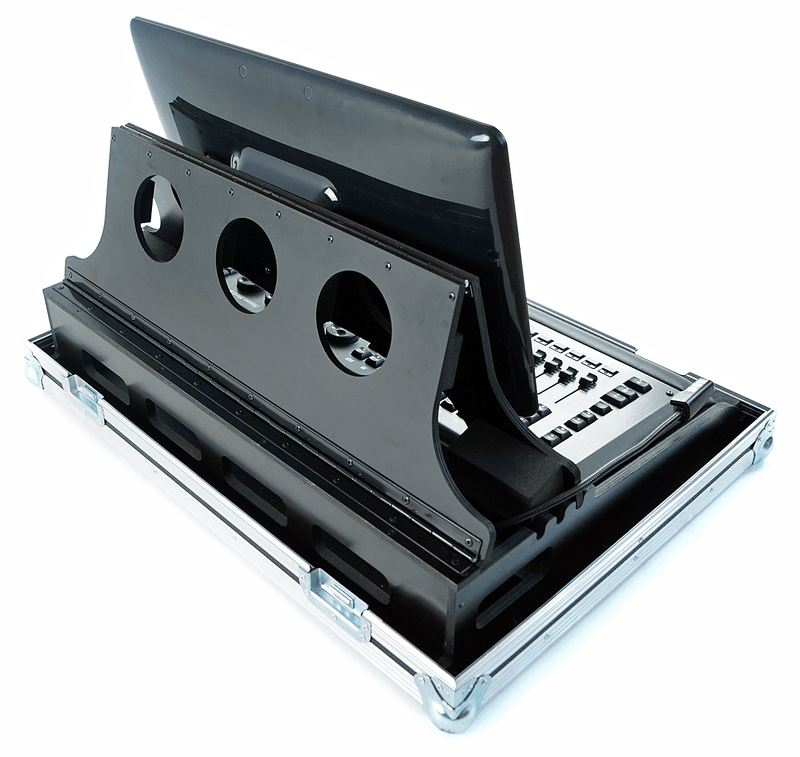 Nanohog 4 og Elo Touch 2201L - Flightcase